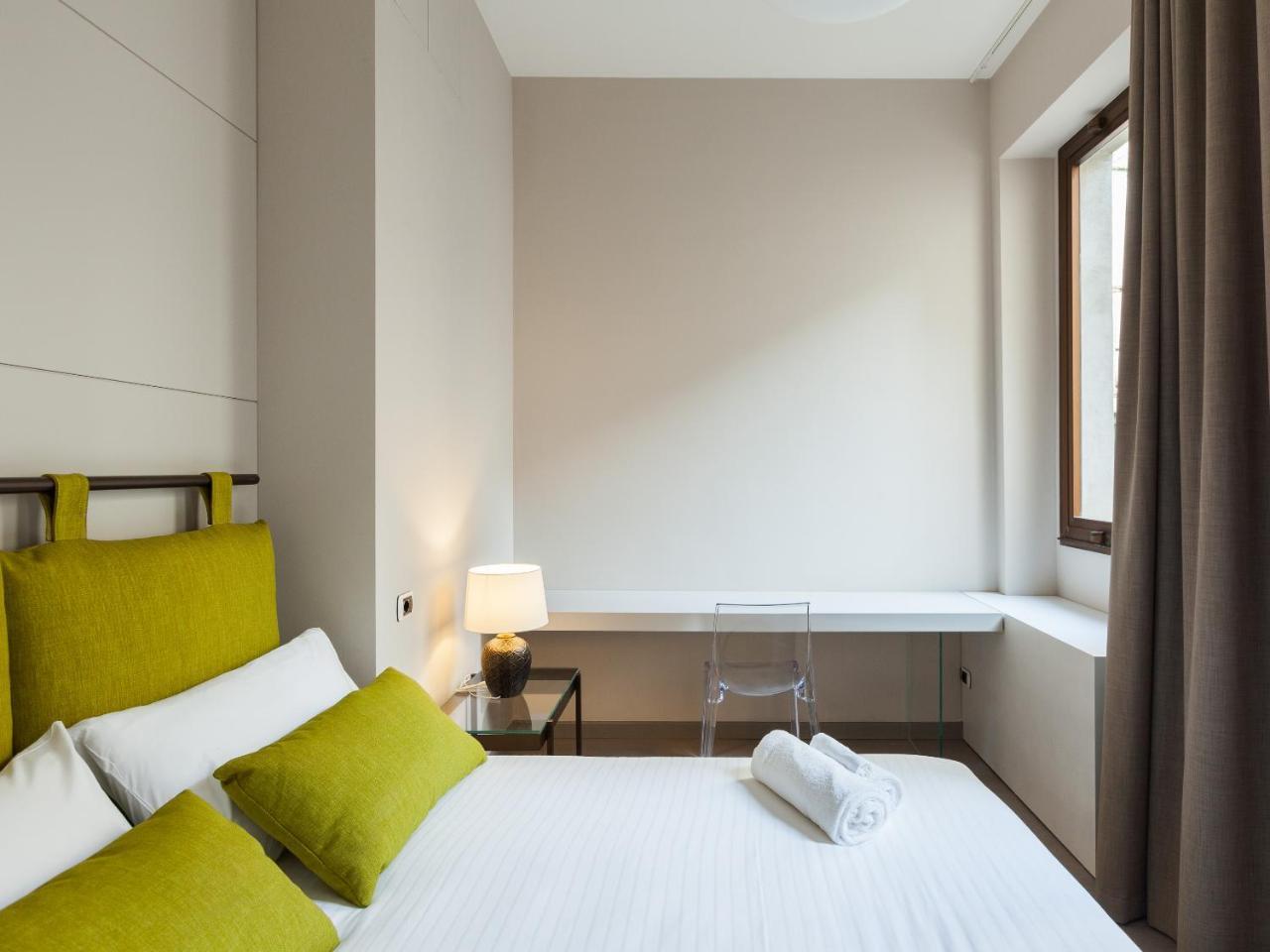 Easyhomes-Duomo Suites & Apartments Μιλάνο Εξωτερικό φωτογραφία